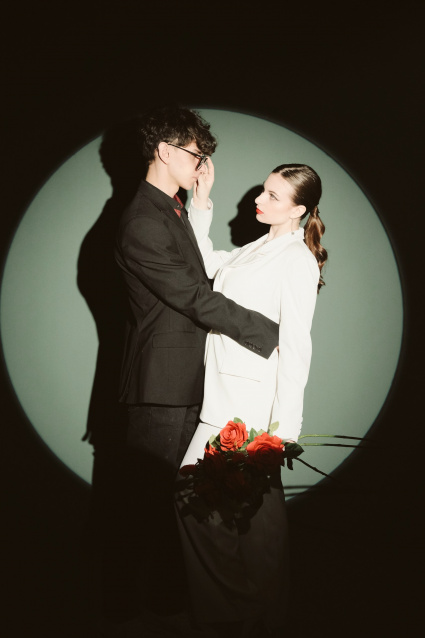 Заказать фотосессию Love Story в студии от сети фотостудий Fashion Box в Екатеринбурге

 – фото № 18