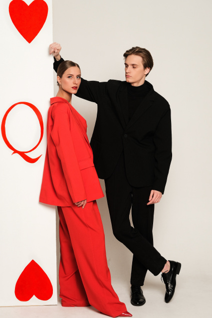 Заказать фотосессию Love Story в студии от сети фотостудий Fashion Box в Екатеринбурге

 – фото № 6