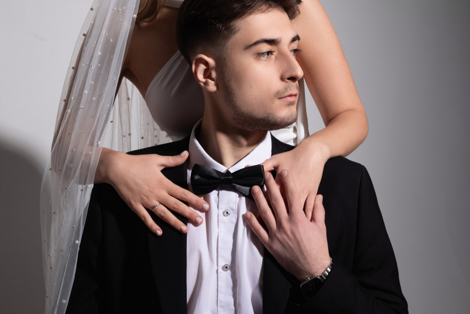 Свадебная фотосессия в Екатеринбурге — стиль, чувства и незабываемые кадры – фото № 15