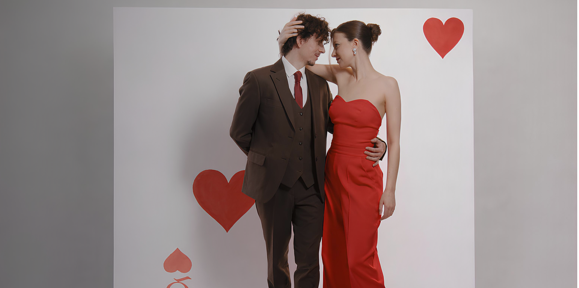 Профессиональная фотосессия в Екатеринбурга — заказать по низкой цене в федеральной сети фотостудий Fashion Box – фото № 1