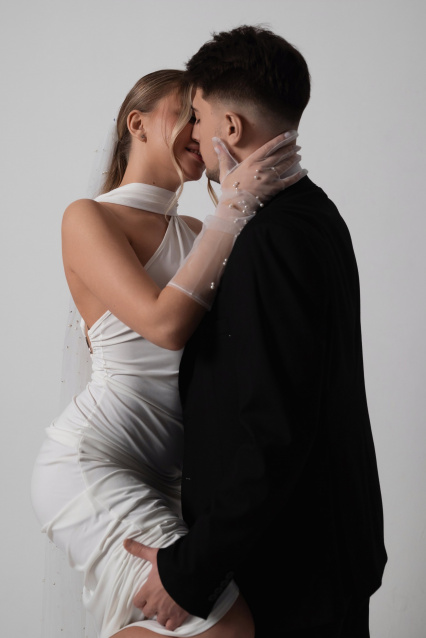 Свадебная фотосессия в Екатеринбурге — стиль, чувства и незабываемые кадры – фото № 9