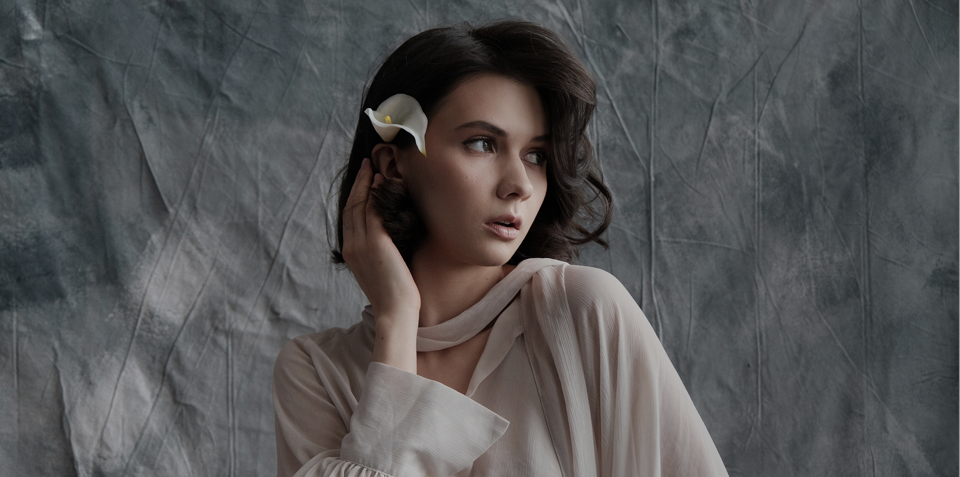 Профессиональная фотосессия в Екатеринбурга — заказать по низкой цене в федеральной сети фотостудий Fashion Box – фото № 1