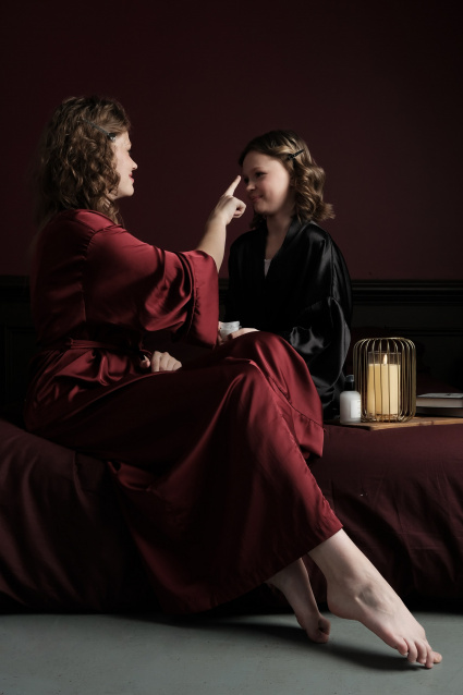 Заказать семейную фотосессию в студии с детьми в Екатеринбурге от Fashion Box
 – фото № 15