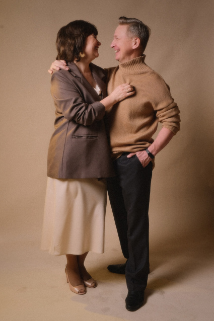 Заказать фотосессию Love Story в студии от сети фотостудий Fashion Box в Екатеринбурге

 – фото № 6